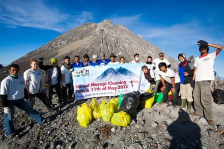 Nettoyage du Mont Merapi
